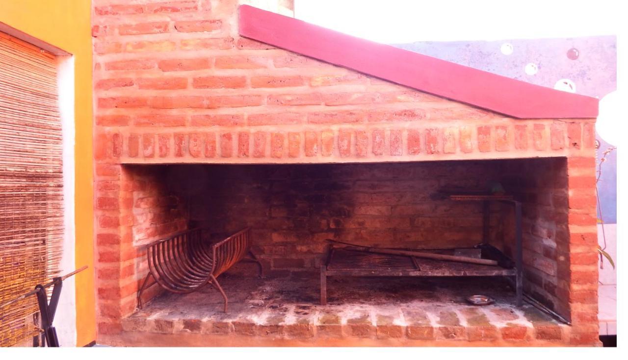 Hostel De Pichincha Gualeguaychu Ngoại thất bức ảnh